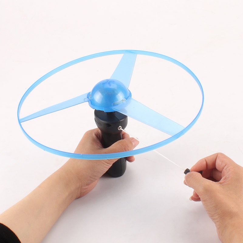 Pull string flying saucer, luminous flying saucer, UFO large Frisbee, pull string children's flashing toy,