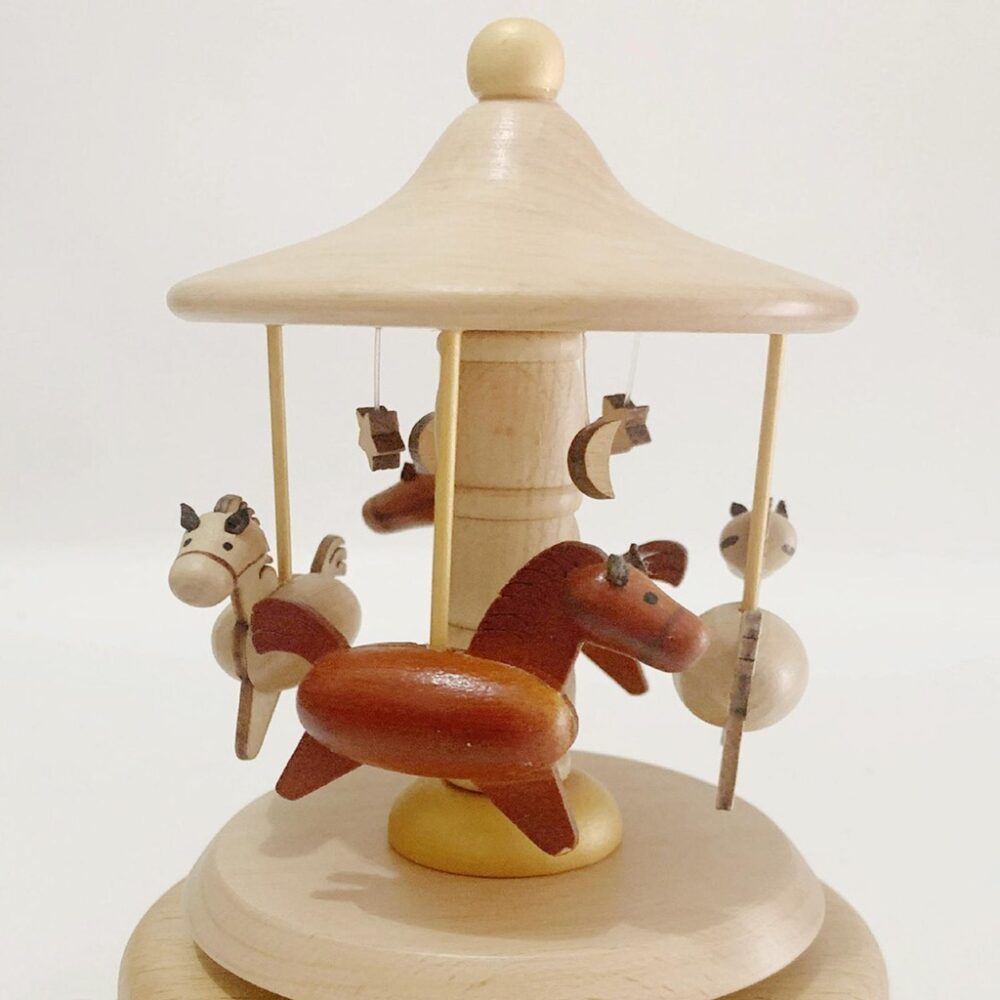 Wind up Musical Boxes Play Melody Desktop Ornament Christmas Collectible Home Decor Holiday - Image 7