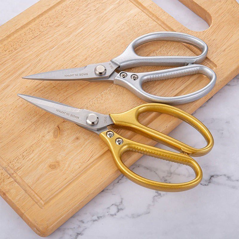 M6013 Ready Stock  JAPAN SK5 Stainless Steel MultiFuntional Scissor / chicken bone / cloth / plants