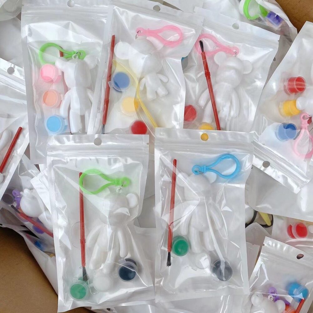 DIY Fluid Bearbrick Violent Bear Keychain Handmade Fluid Painting Mini Bear Ornament - Image 5