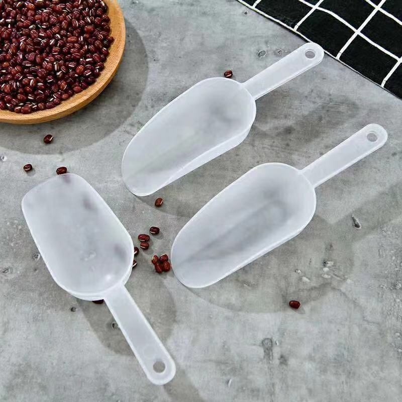 Mini Plastic Ice Scoop / Flour Food Candy Measuring Spoons / Multifunctional Transparent Small Scoop Kitchen Tools